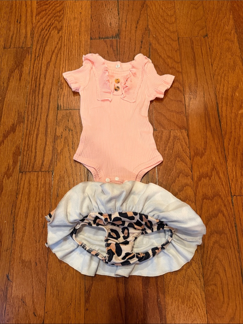 Amazon Pink Ruffle Ribbed Bodysuit with Leopard Print Ruffle Skirt - Picture 2 of 2